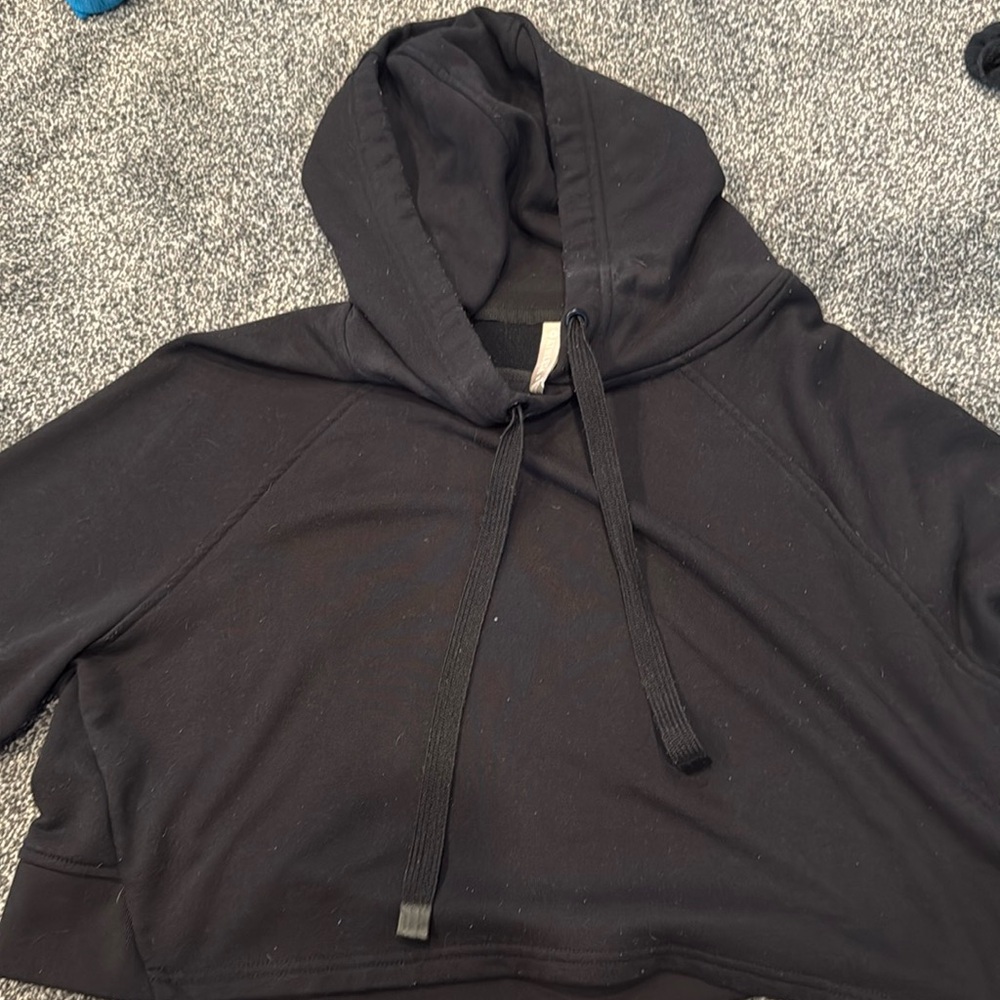 Athleta black crop oversized hoodie with wide sleeves, size medium